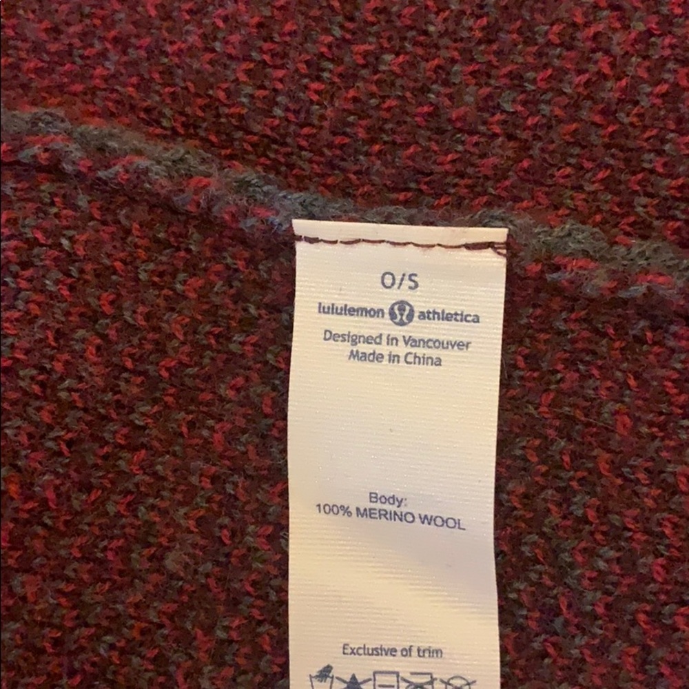 Lululemon shoulder wrap - Picture 5 of 6